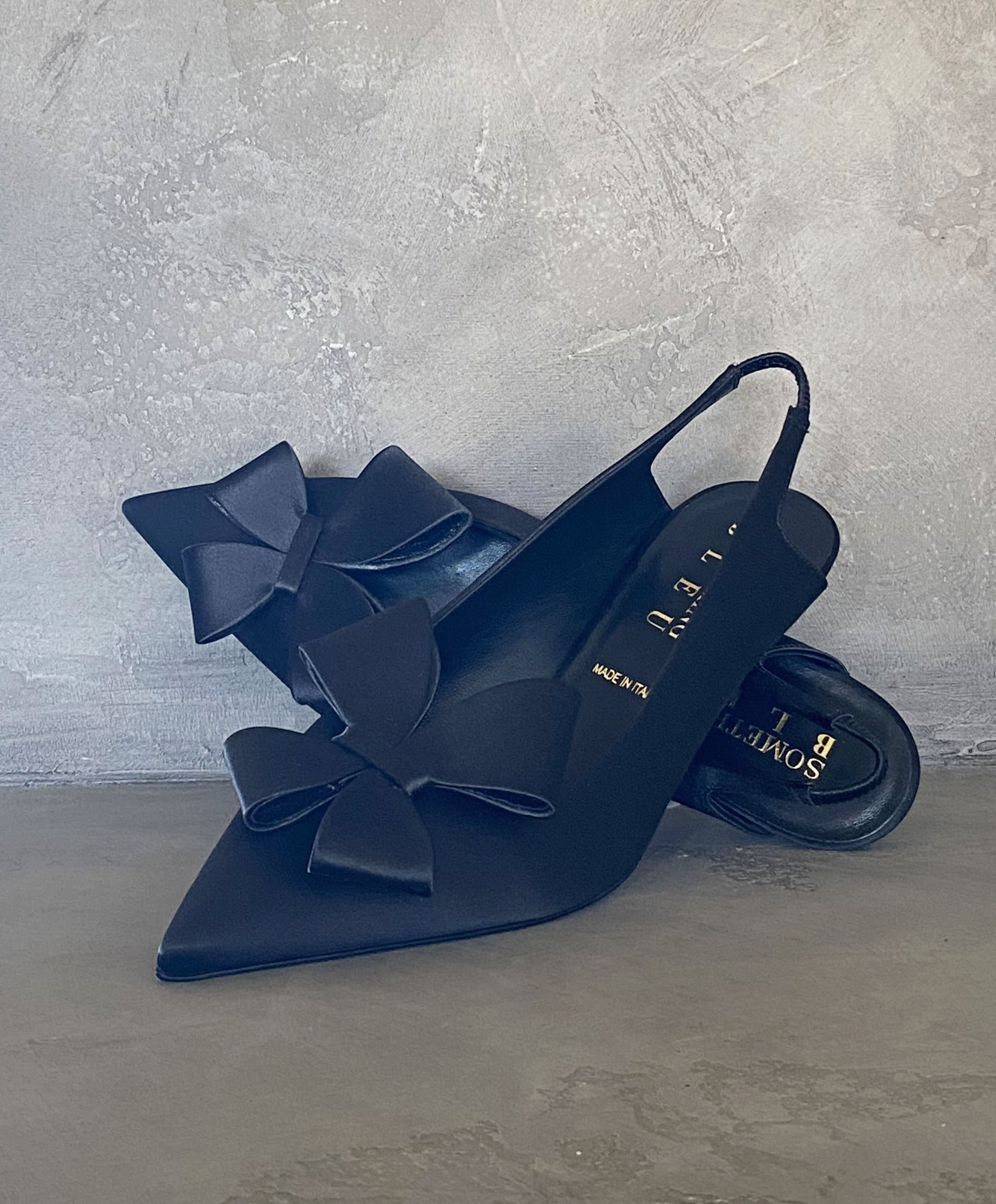 Varda Satin