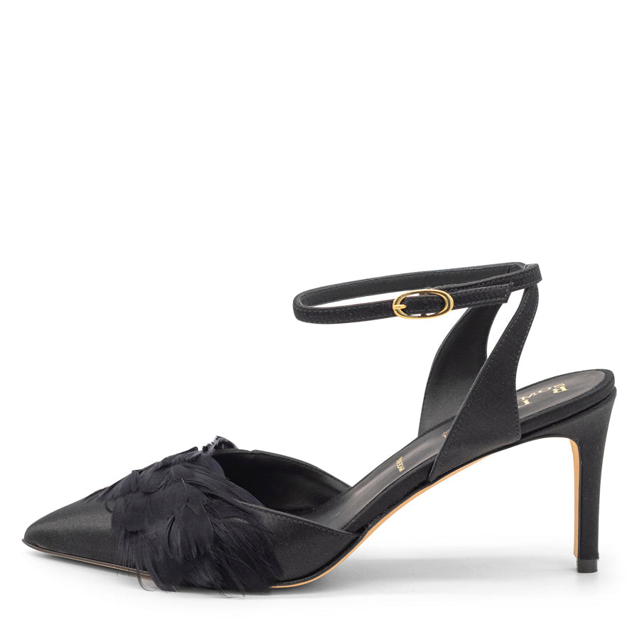 Womens Black Effie Pointed Toe Feather Pump 7