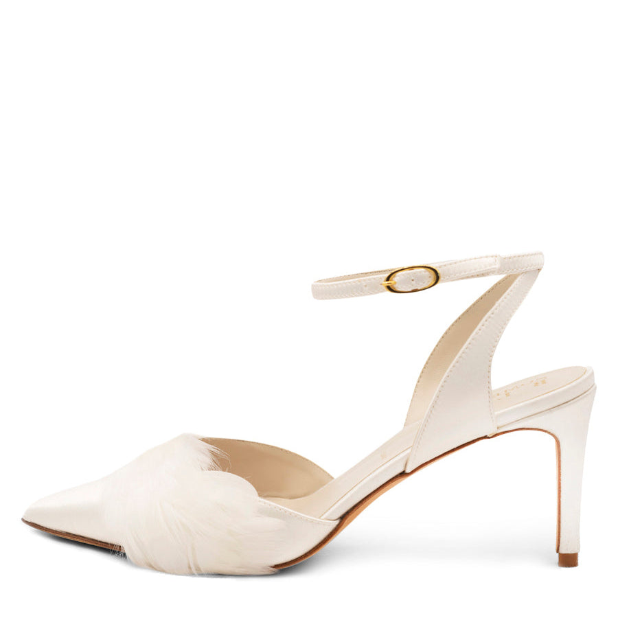 Womens Ivory Effie Pointed Toe Feather Pump 7