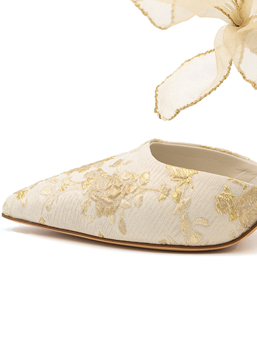 Elvie Pointed Toe Pump